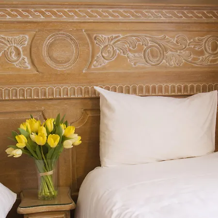 Hotel Du Printemps Parigi