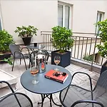 Du Printemps Paris