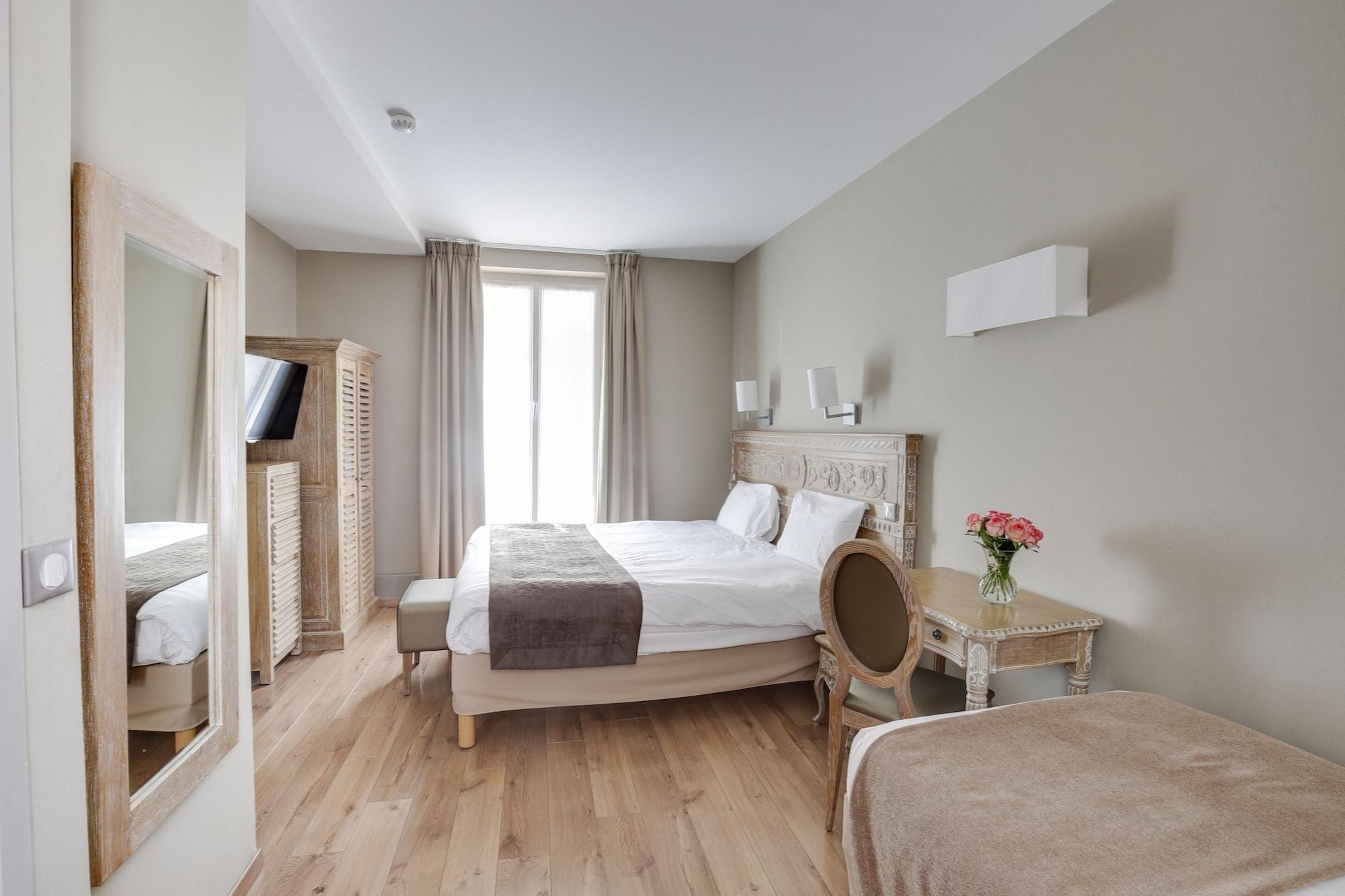 Hotel Du Printemps Parigi