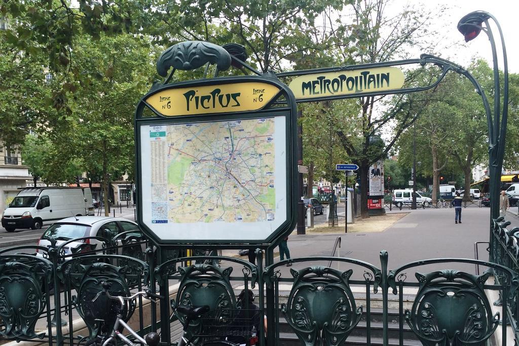Du Printemps Parigi