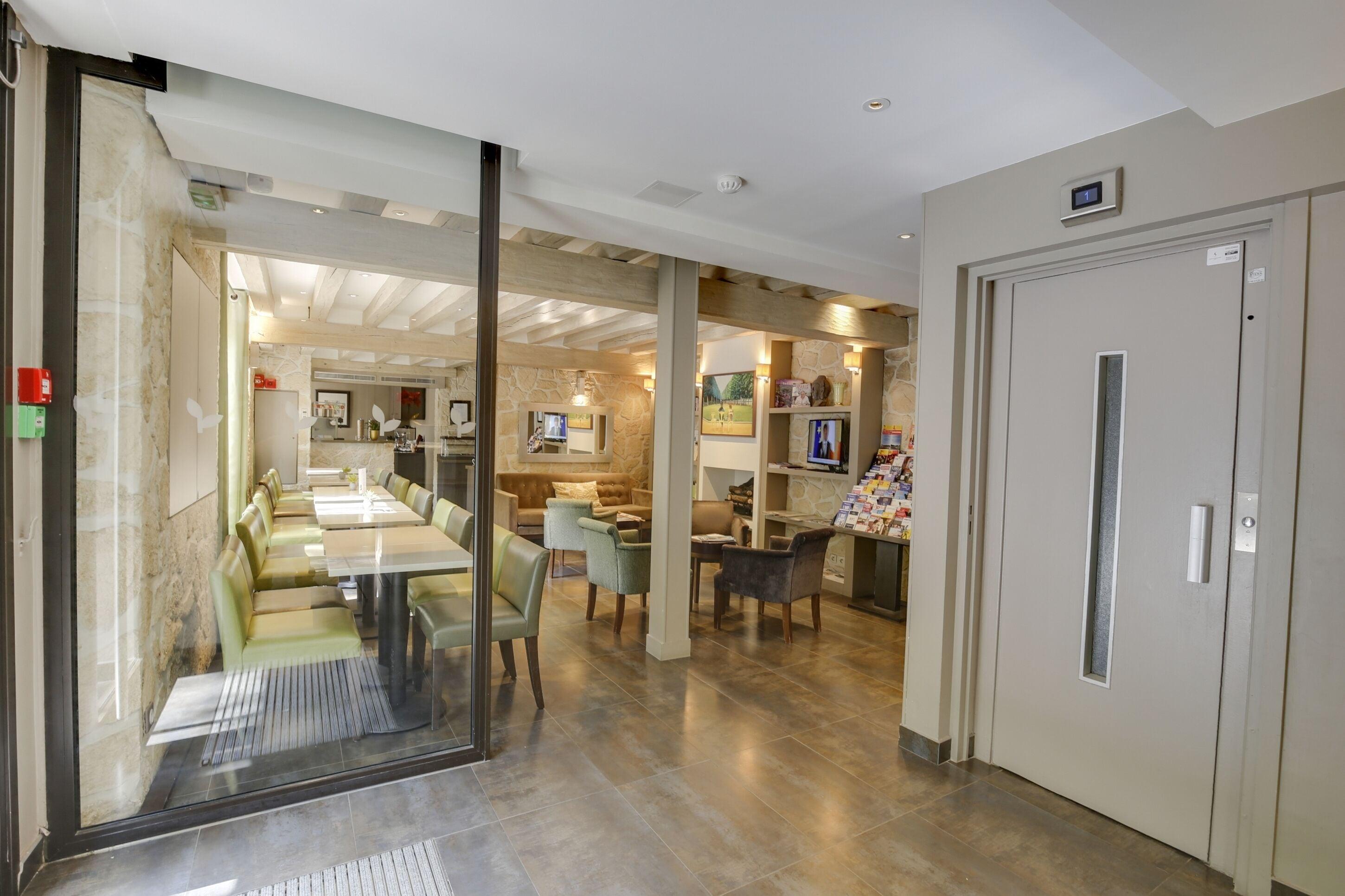 Du Printemps Hotel 2*