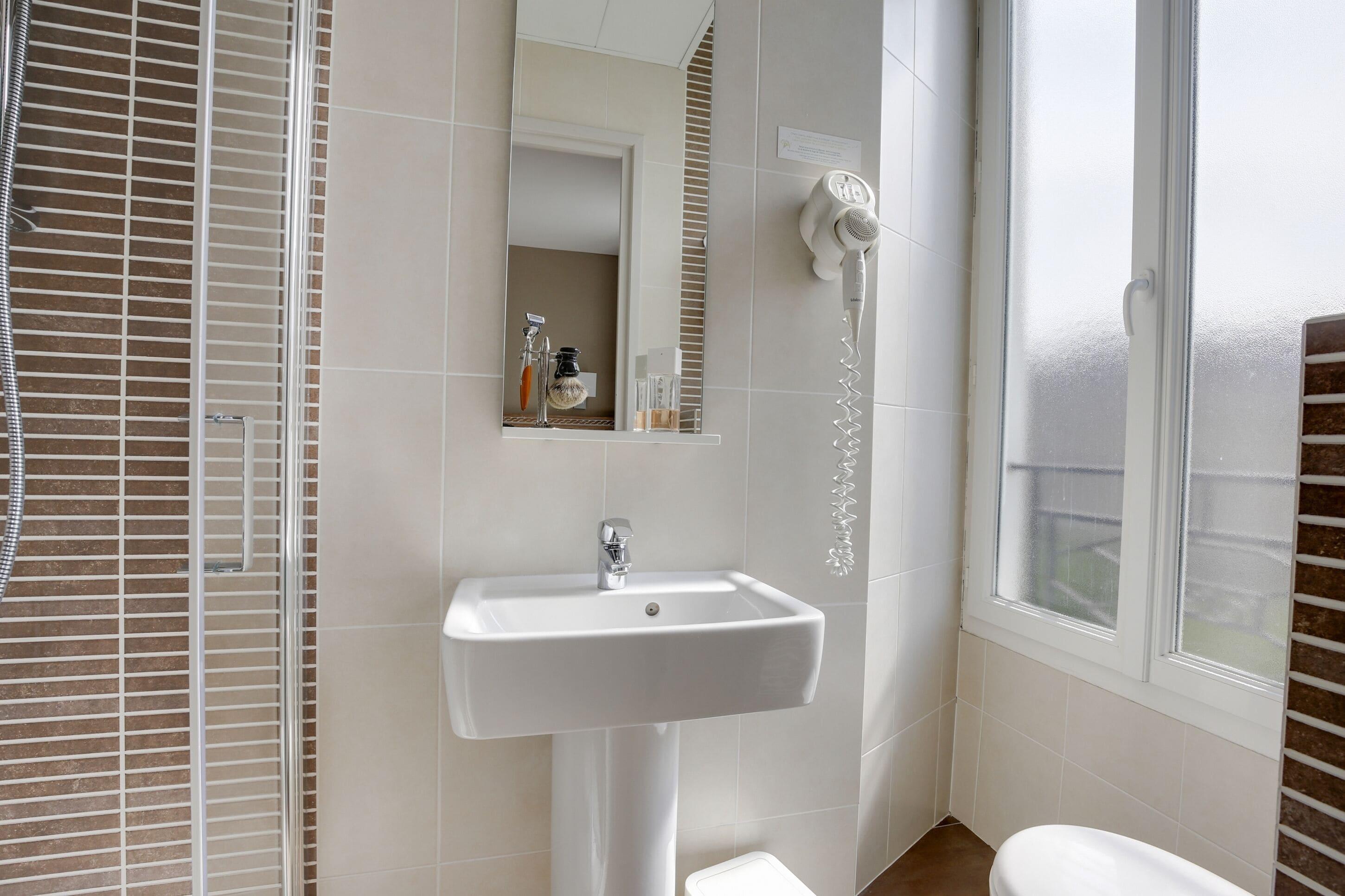 Du Printemps 2* Paris