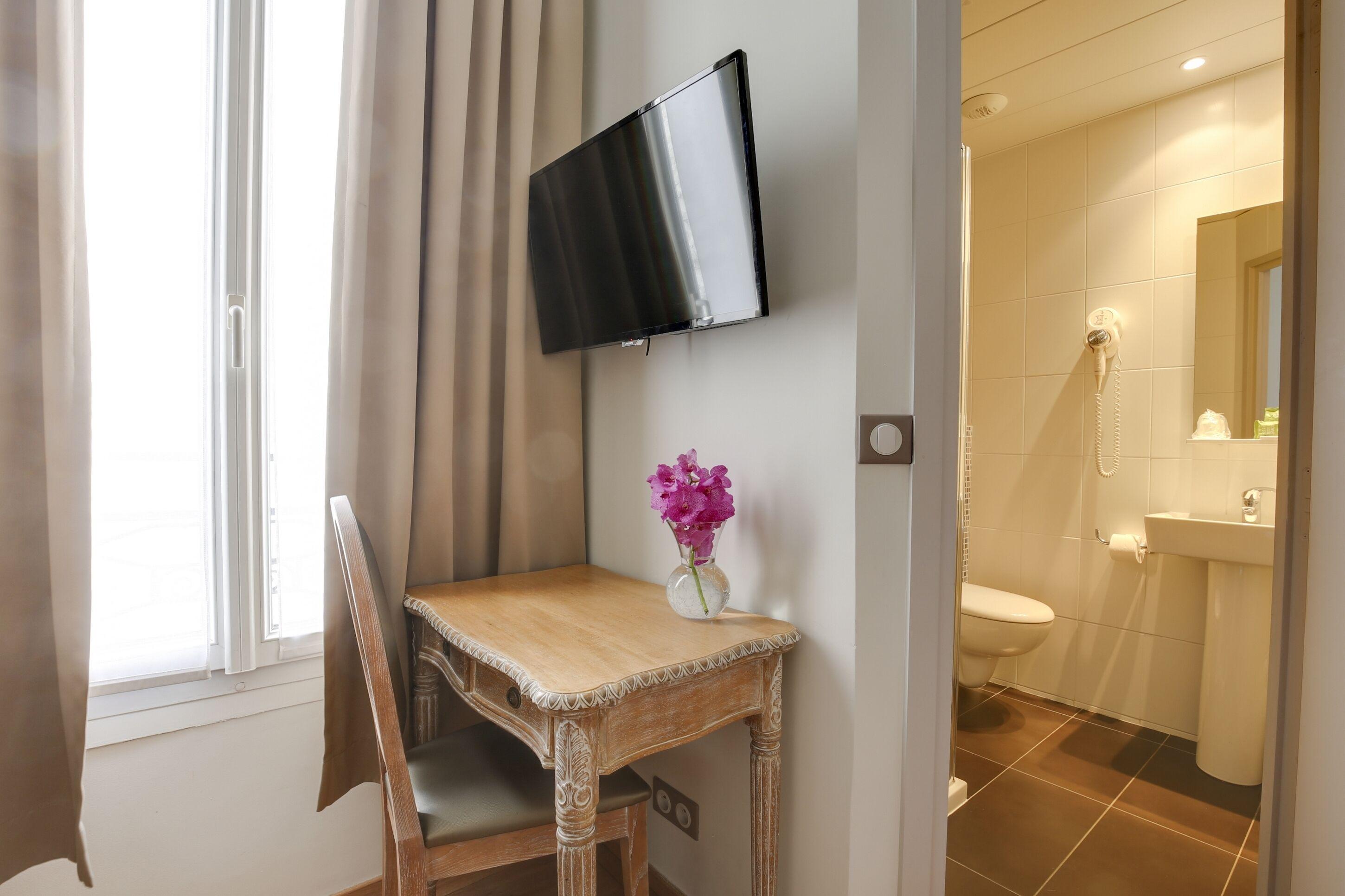 Hotel Du Printemps Paris